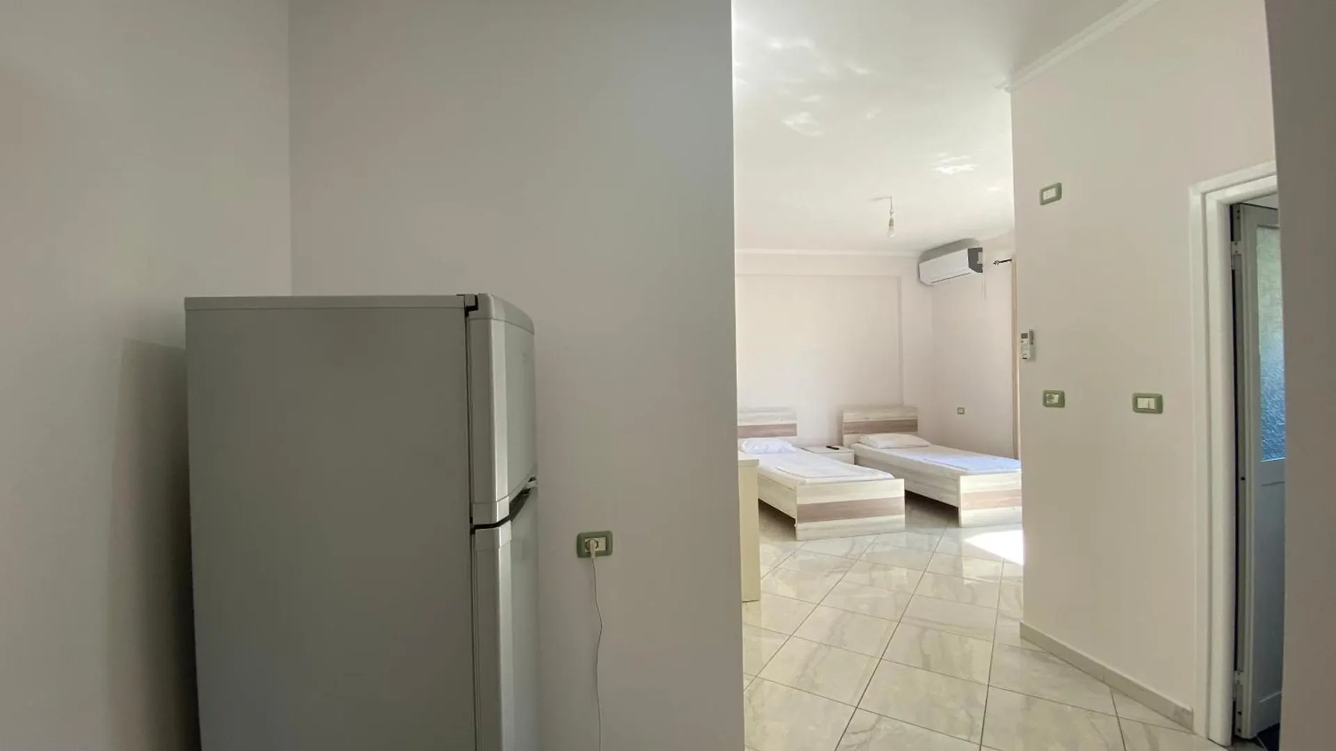 Surja'S Apartments Sarande